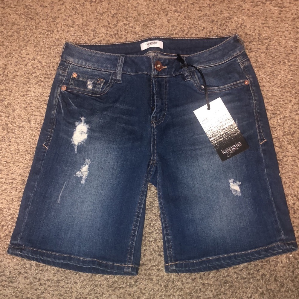 NWT Kensie Blue Denim Distressed Jean Shorts